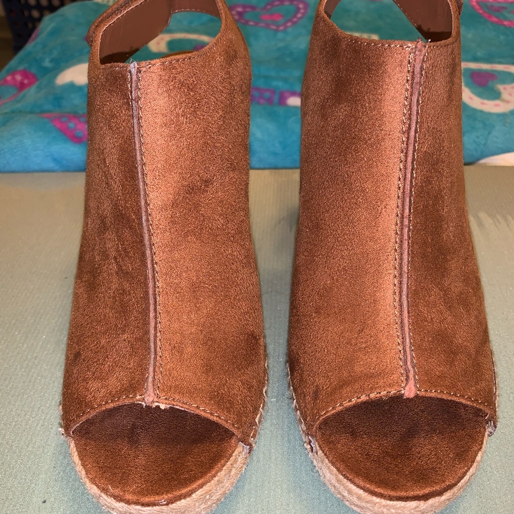 Brash Wedges
